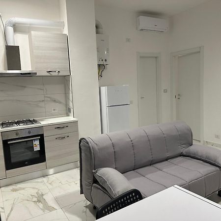 Jcube Apartments Bocconi Milano Bagian luar foto
