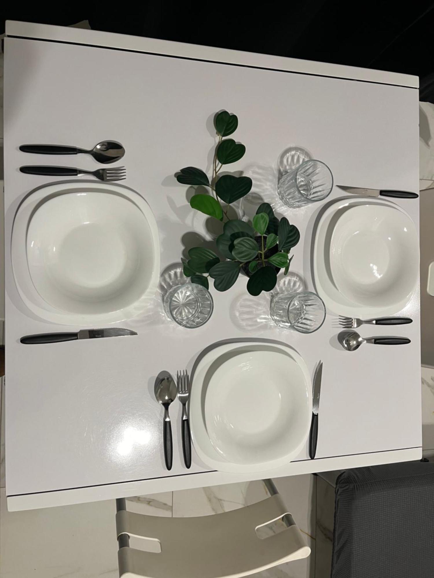 Jcube Apartments Bocconi Milano Bagian luar foto